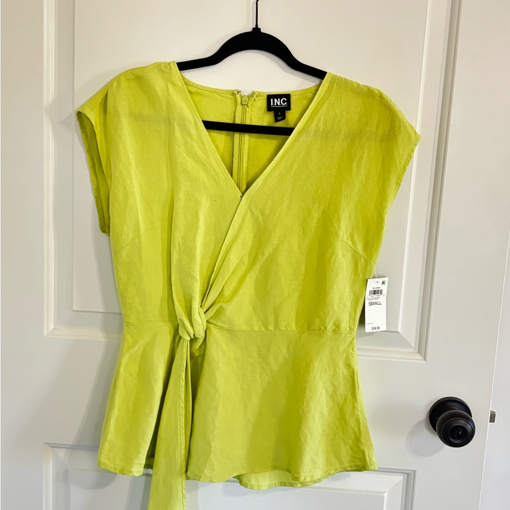 NWT INC LINEN International Concepts Women's Lime Wrap Top  🍋‍🟩